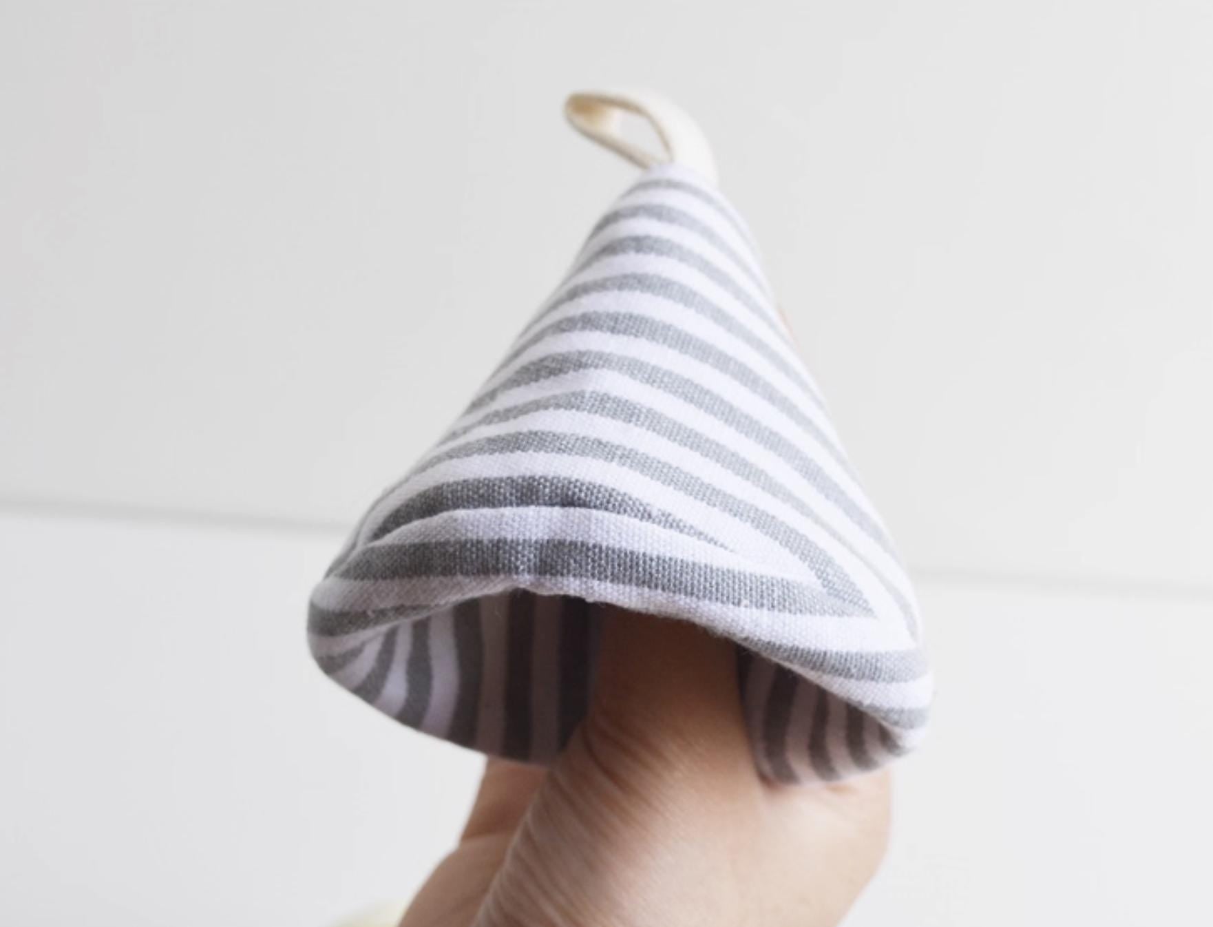 Japanese-Style Quilted Pot Lid Holder | Handmade Heat Proof Pot Cap | Heat-Resistant Cloth Handle Cover | Kitchen Gift