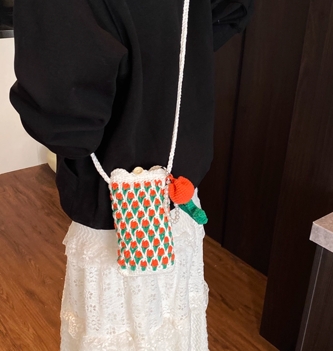 Crocheted Cell Phone Crossbody Bag