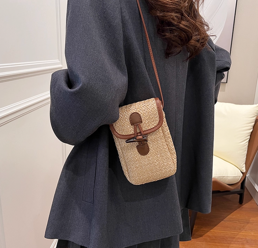 Crocheted Cell Phone Crossbody Bag | Boho Chic Small Phone Bag | Handmade Fall & Winter Purse