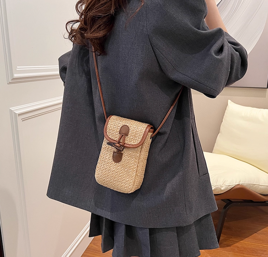 Crocheted Cell Phone Crossbody Bag | Boho Chic Small Phone Bag | Handmade Fall & Winter Purse